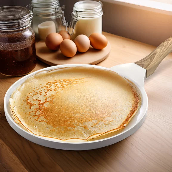 Mythic - Crêpière 25,7 cm revêtement céramique blanche - Cuisinox