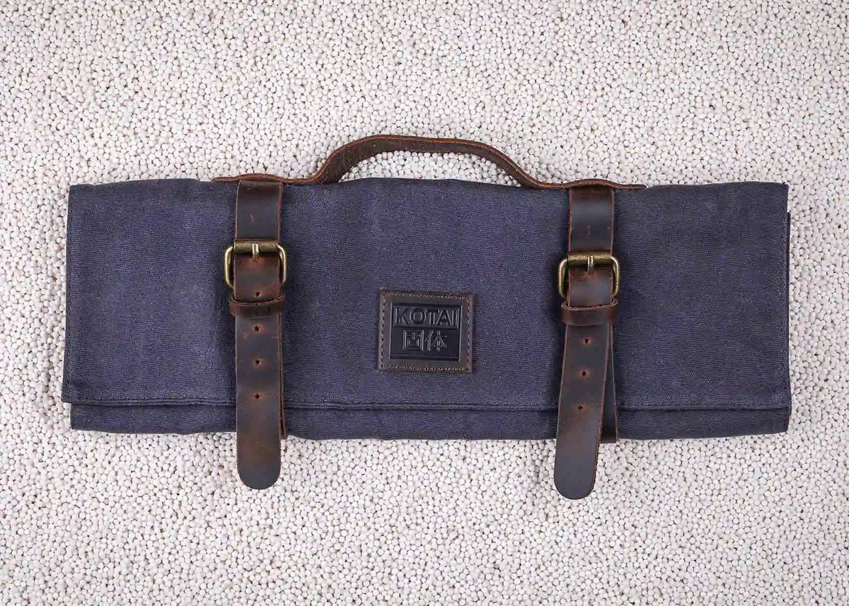 Trousse à couteaux KOTAI en cuir et toile – 7 couteaux + 1 fusil
