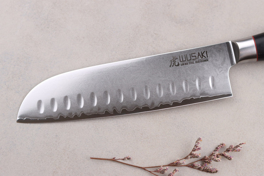 Couteau Santoku 18 cm Wusaki Fujiko Black 10CR