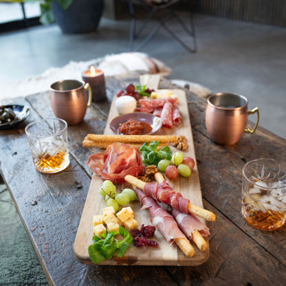 Maxi planche apéritive en acacia Livoo